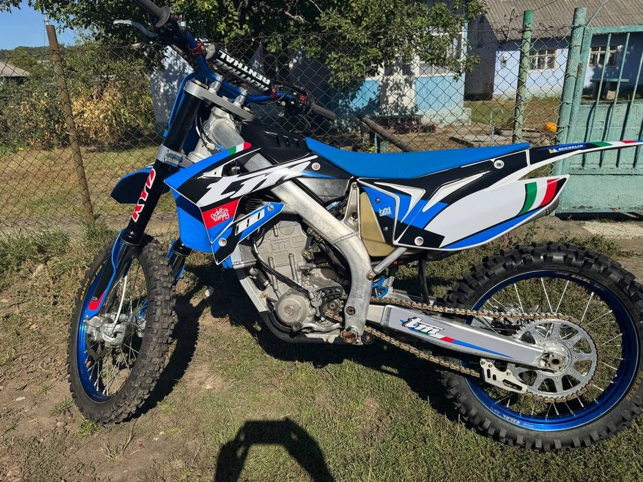 Продам кросовий мотоцикл ТМ 250