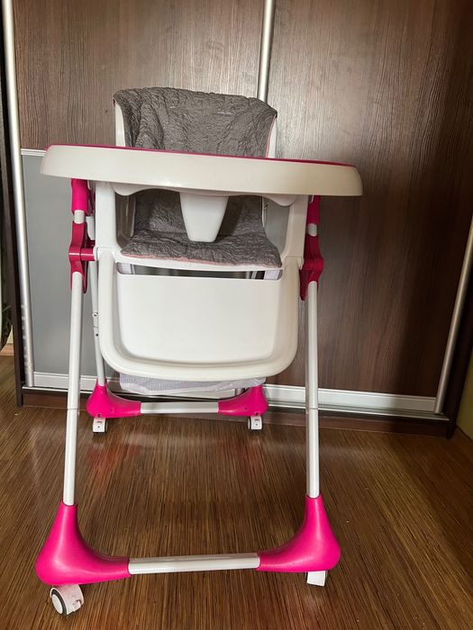 Продам стульчик для кормления