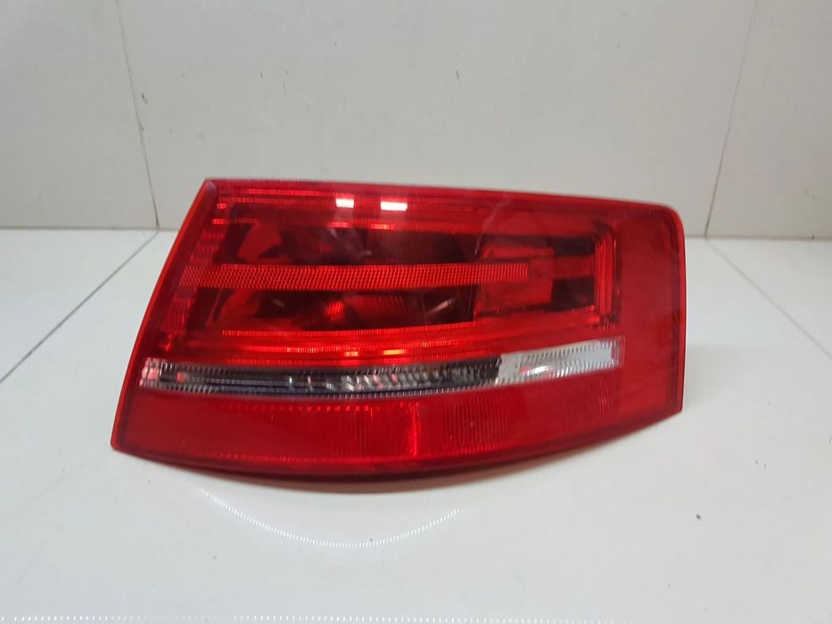AUDI A3 CABRIO 8P7 08-12 TYLNA PRAWA LAMPA TYL