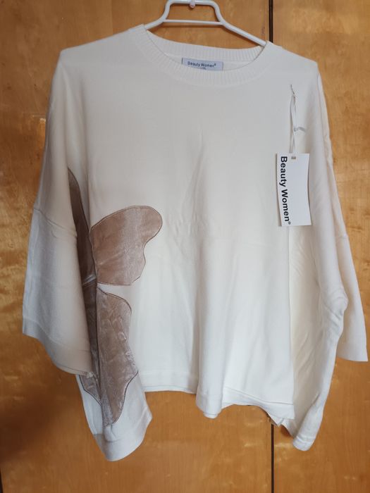 Śliczny komplet z dzianiny 50%bawełny nowy z metką