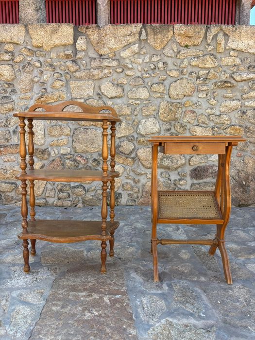 Moveis de entrada, telefone.