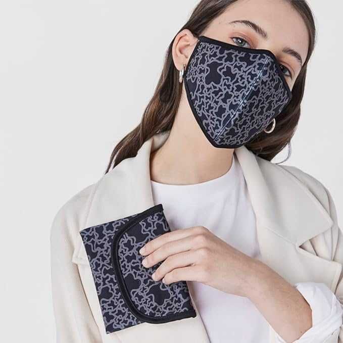 TOUS New Kaos pop czarna maska maseczka oryginalna jakość!