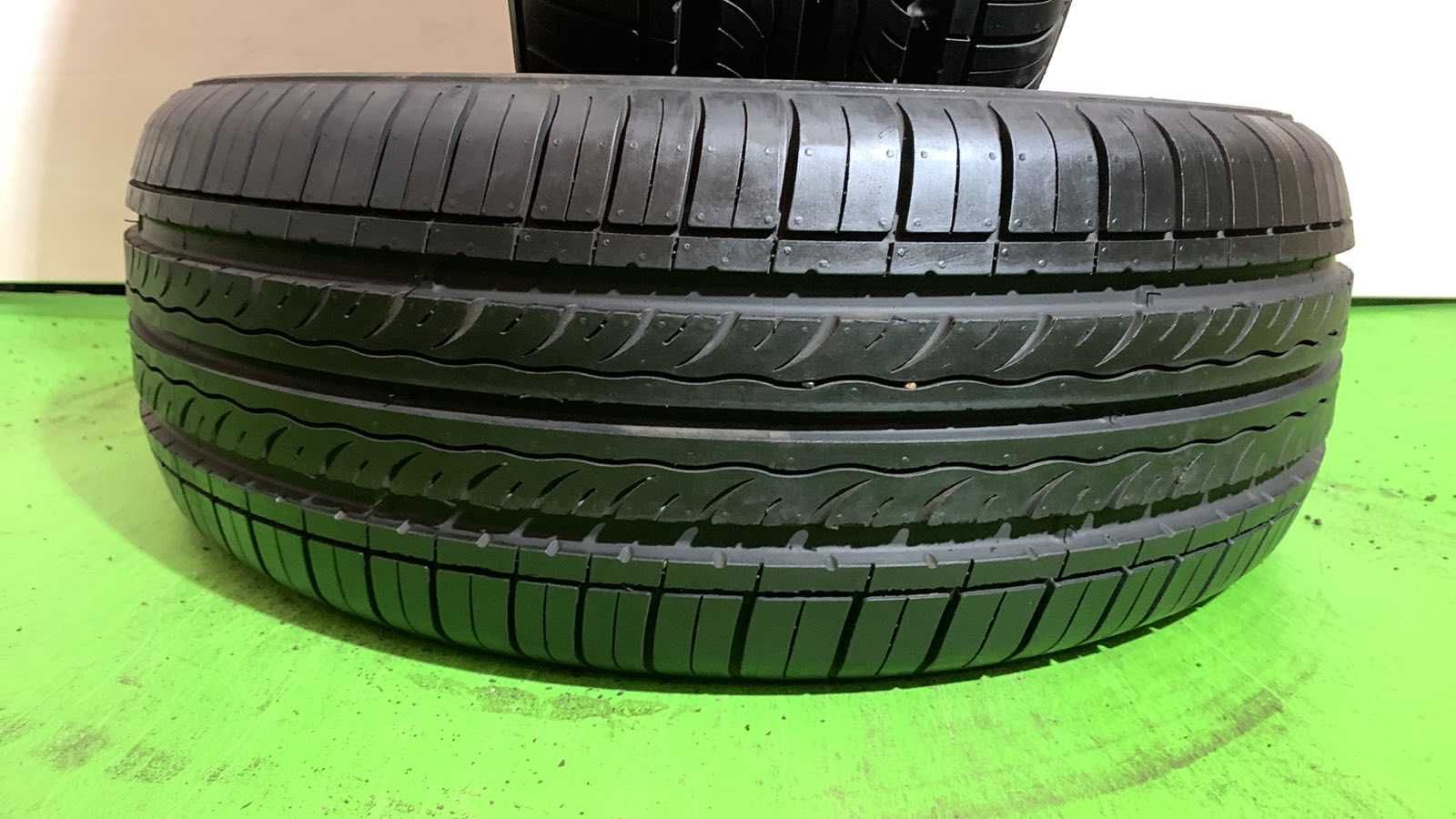 195/60/14 Kumho Solus KH17