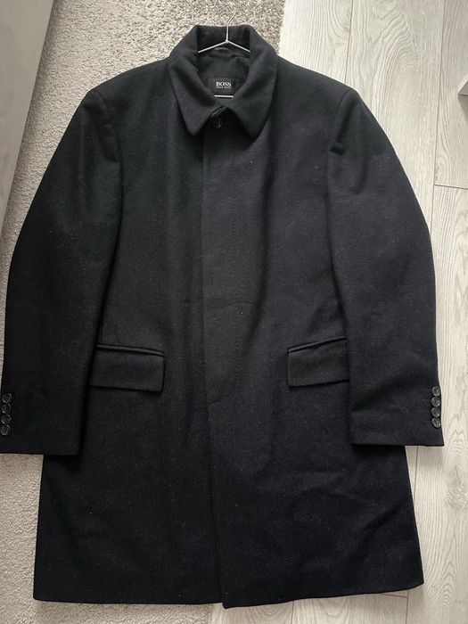 Класичне шерстяне пальто, Hugo Boss.