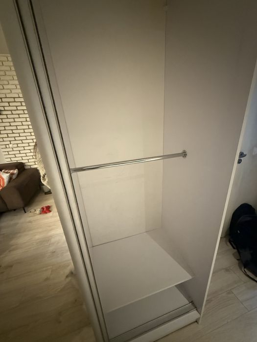 Szafa na wymiar, drzwi przesuwne