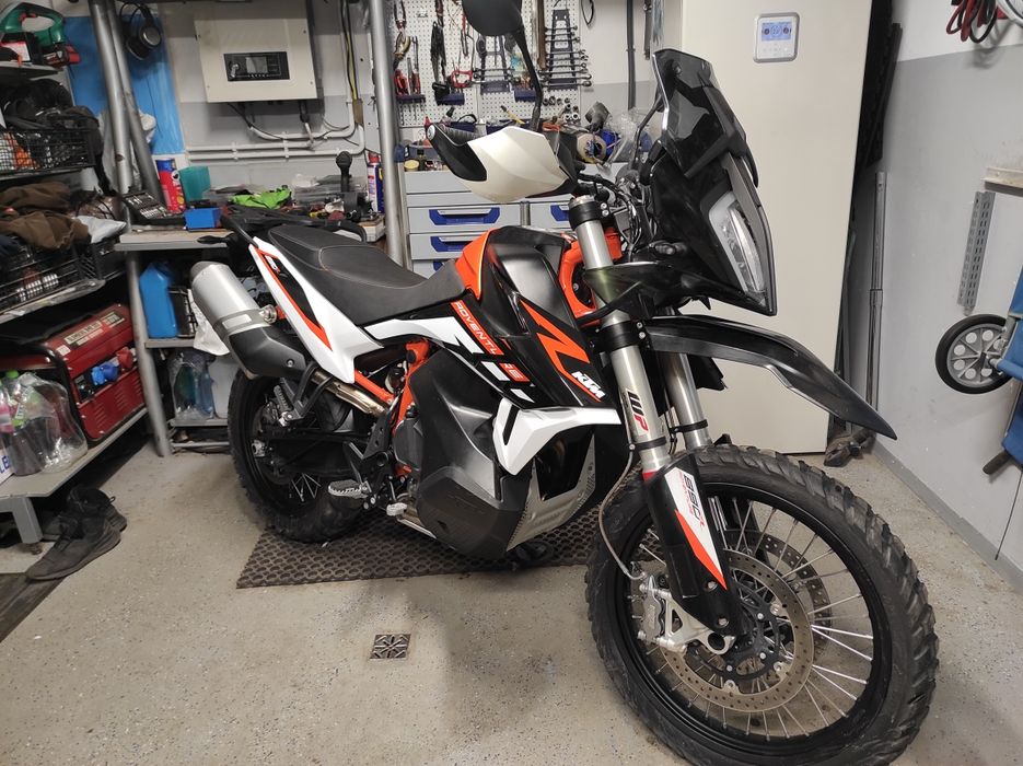 KTM adventure 890 R,2023r,800 km przebiegu