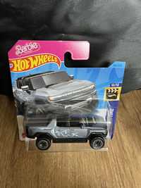 Hot wheels X barbie hummer