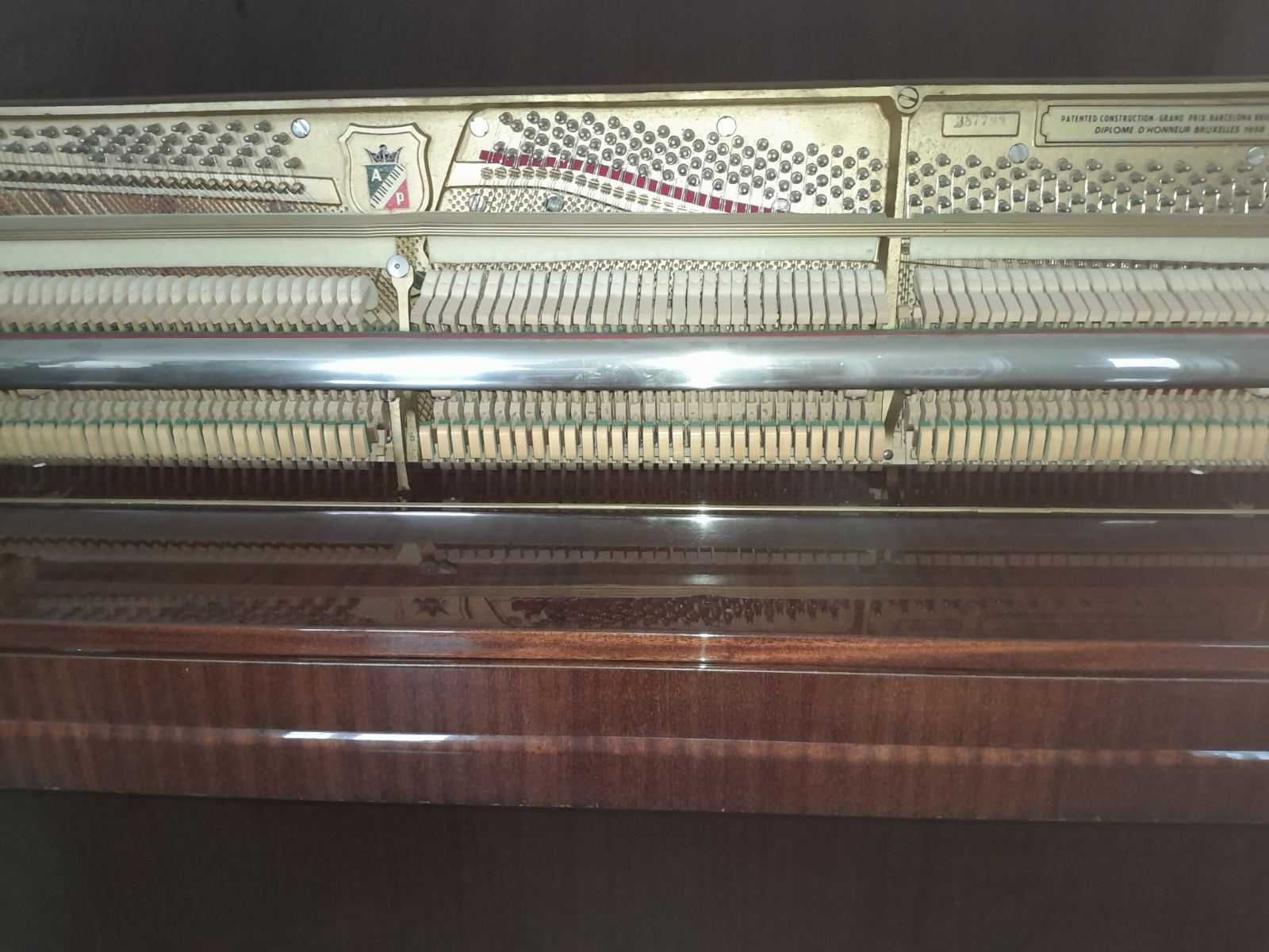 Акустичне фортепіано - піаніно Petrof Sonatina-105, №387793