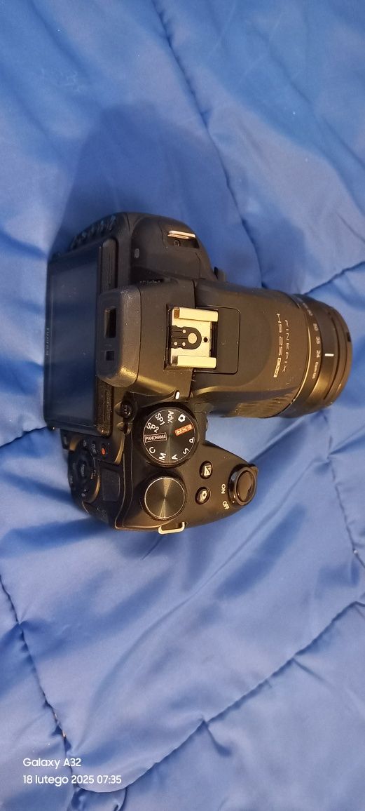 Aparat fotograficzny FujiFilm HS25 EXR plus dodatki