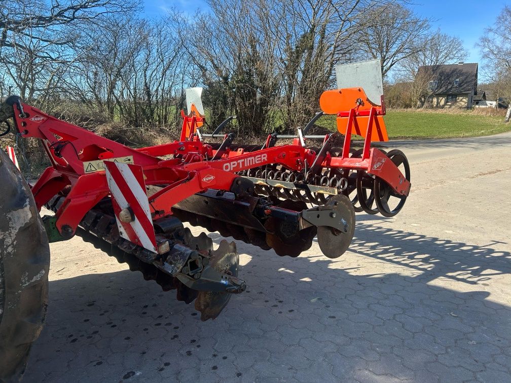 Amazone catros 3001 kuhn optimer
