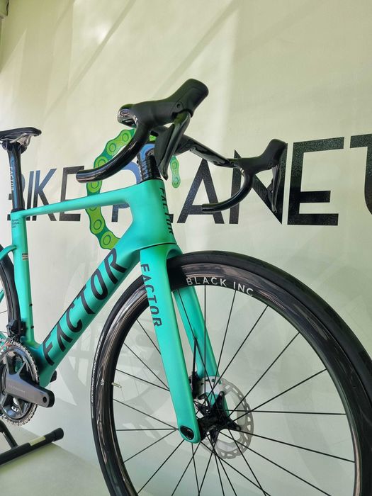 Factor Monza - Shimano Ultegra
