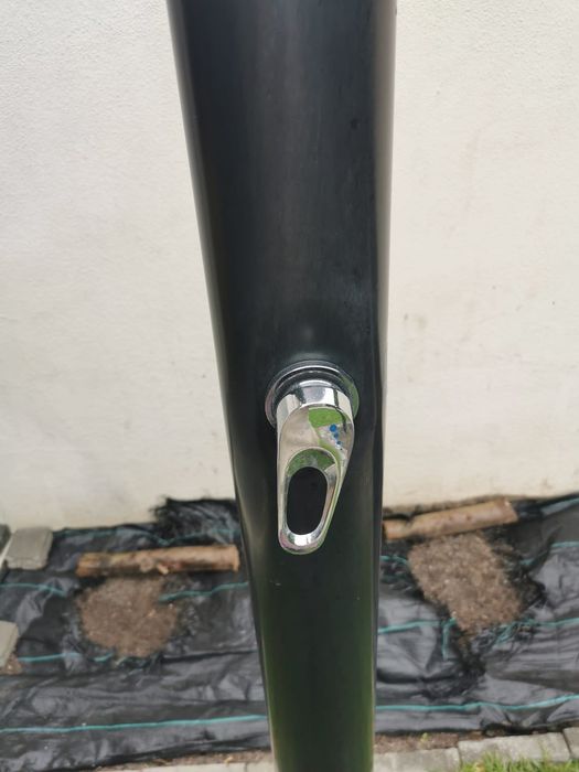 Duche solar em PVC de 23 litros, ideal para zona de piscina ou jardim