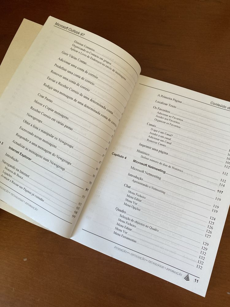 Livro Internet - Fundação para a Divulgação de Informação