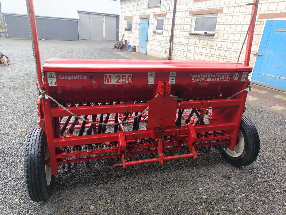 Siewnik Gaspardo M250 ładny Amazone 2.5m