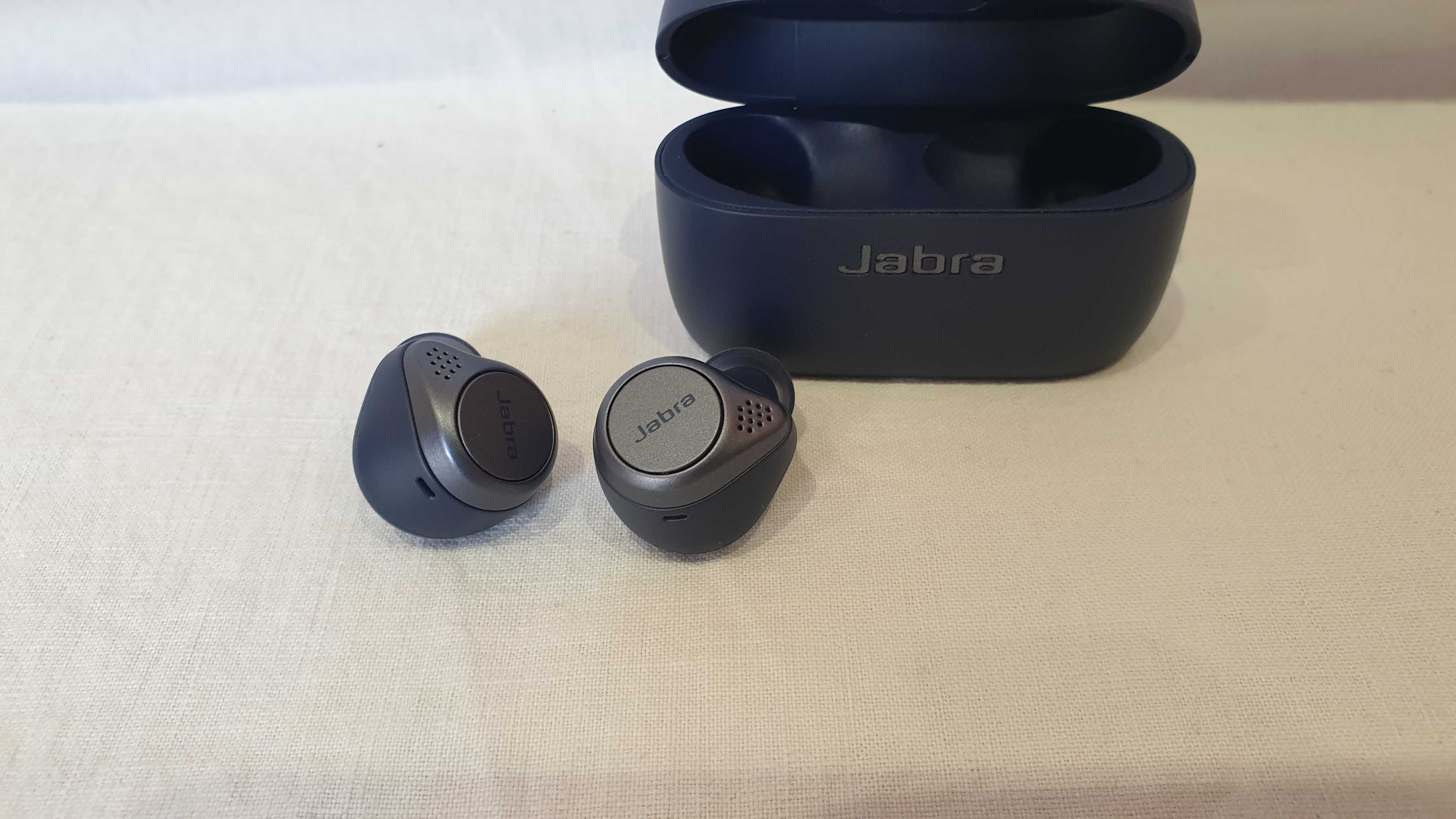 Słuchawki bezprzewodowe Jabra Elite Active 75t stan BDB