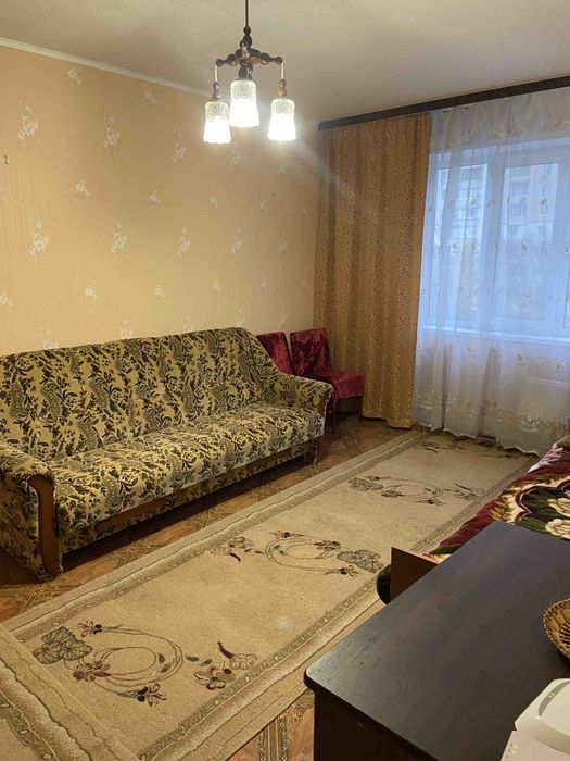 Здам 1-кім.квартиру, метро Харківська, вул .Кошиця 4-А