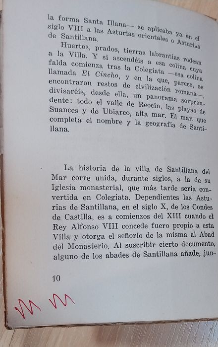 Livro antigo de Santillana del Mar edição espanhola