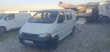 Toyota hiace 6 lugares