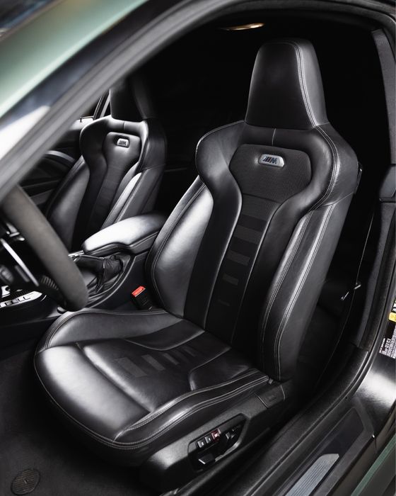 BMW M4 COUPE DKG