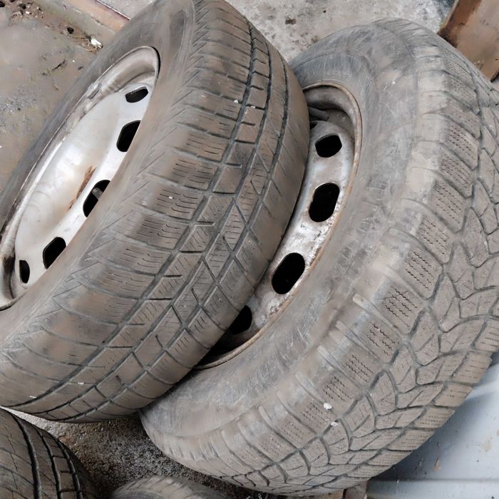 Felgi stalowe 15" 5x100 seat VW skoda +opony zimowe