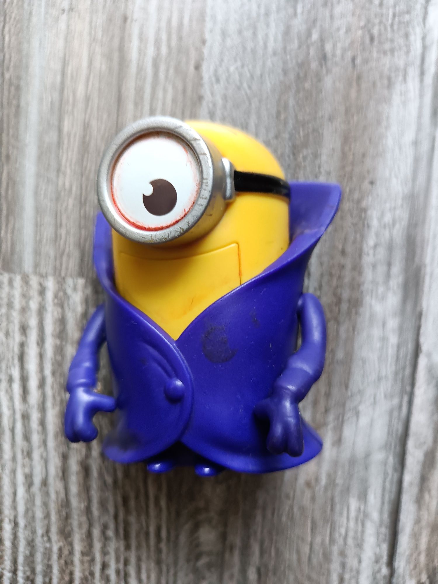 Minionki figurki wampir zabawka kolekcja 2015 r