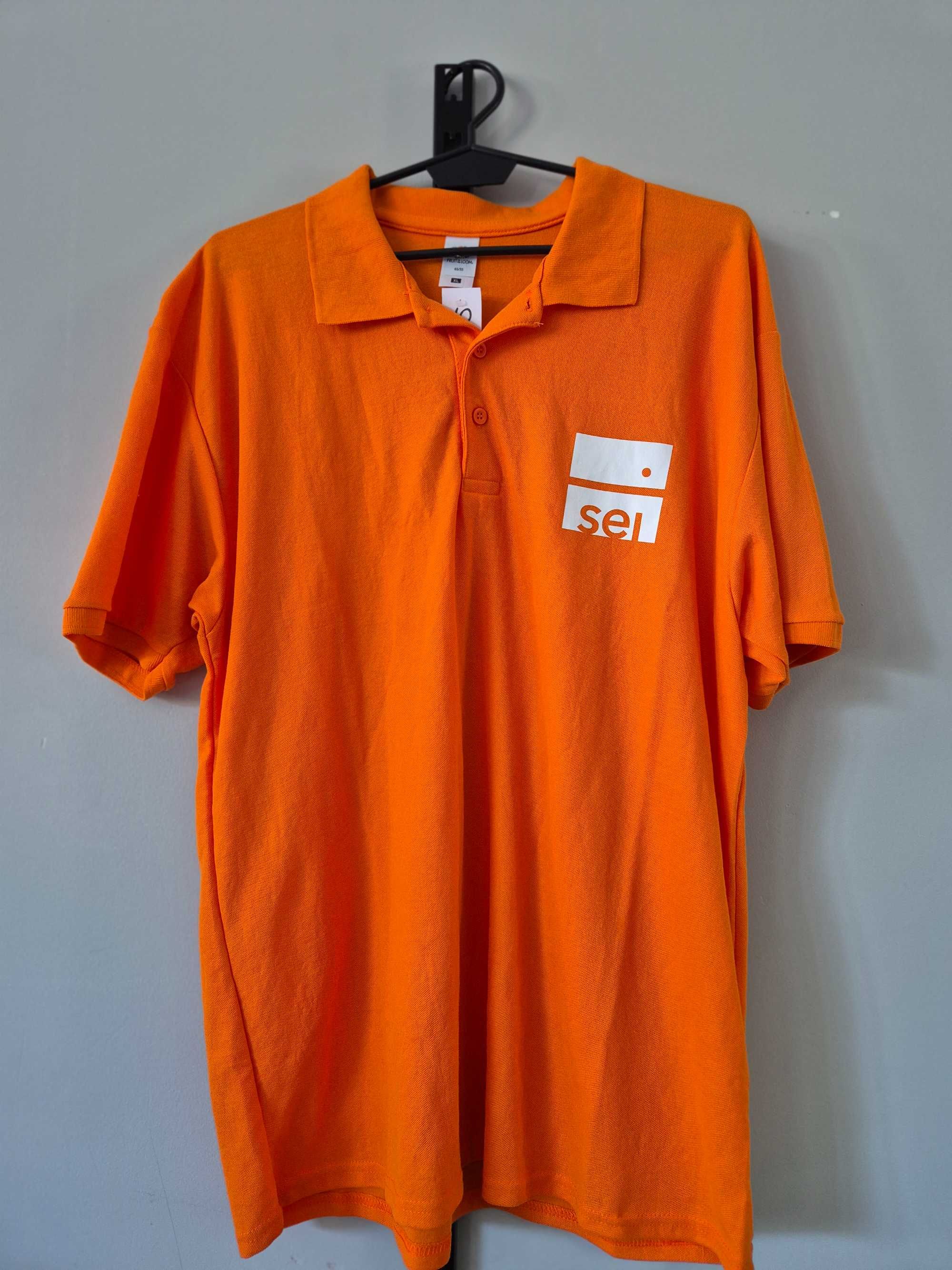 Pomarańczowa koszulka polo