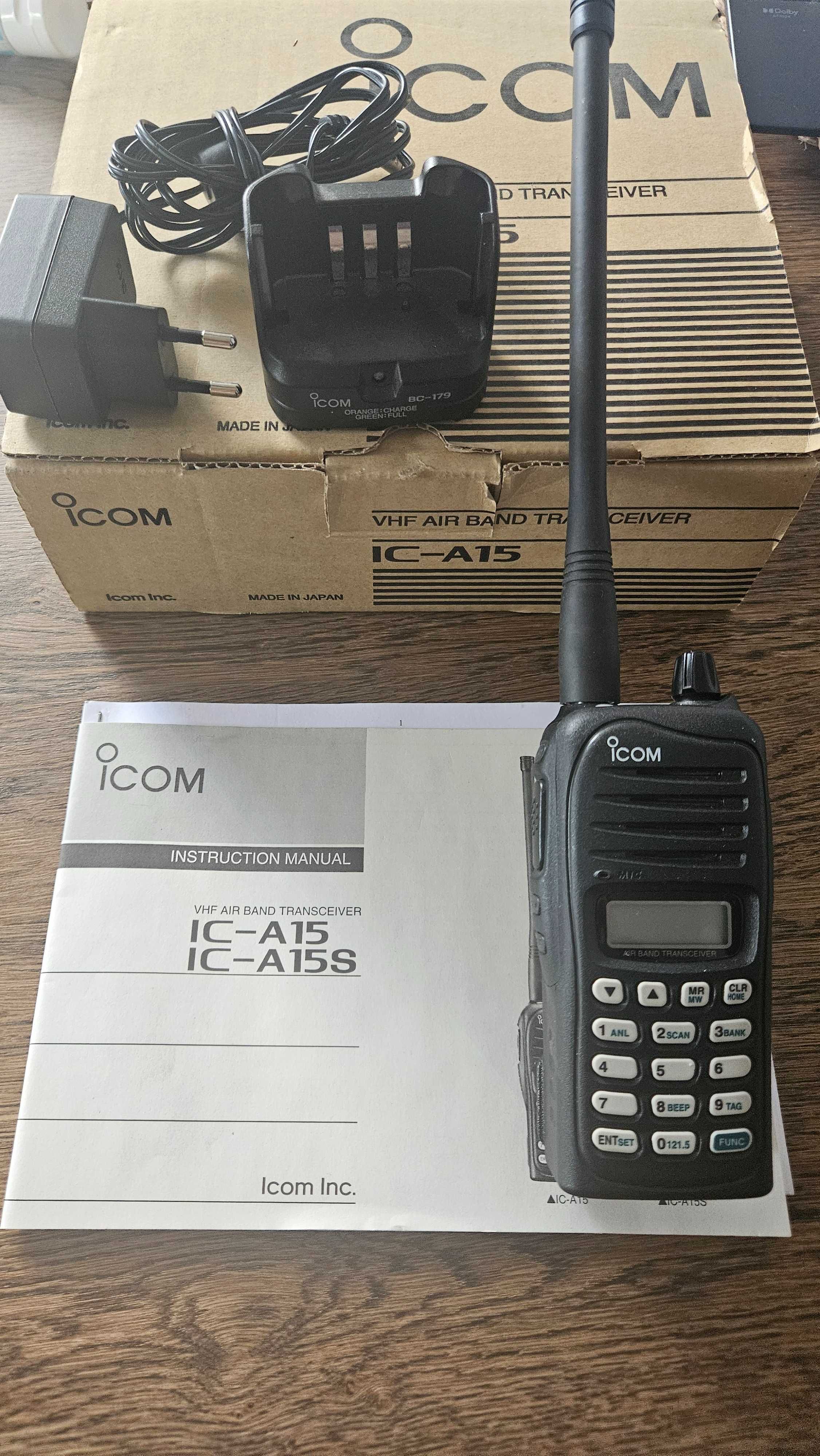 Radio lotnicze  ICOM IC-A15