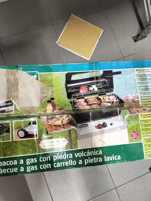 Barbecue com pedras vulcânicas