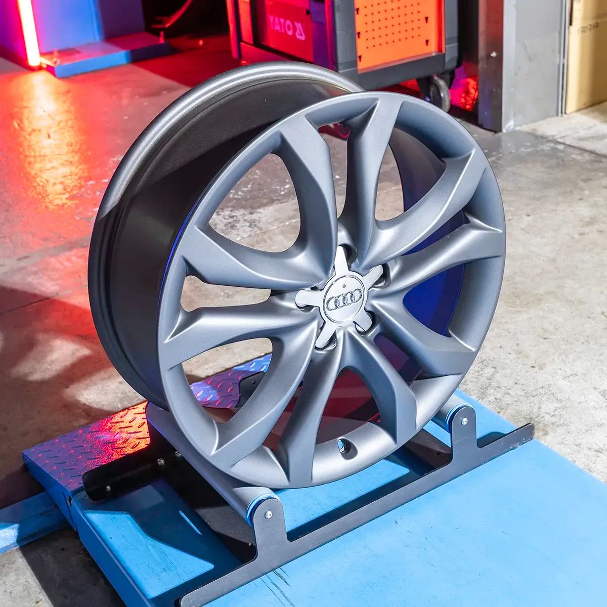 NOWE Felgi Audi 19 A4 A5 A6 A7 A8 Q3 Q5 Q7