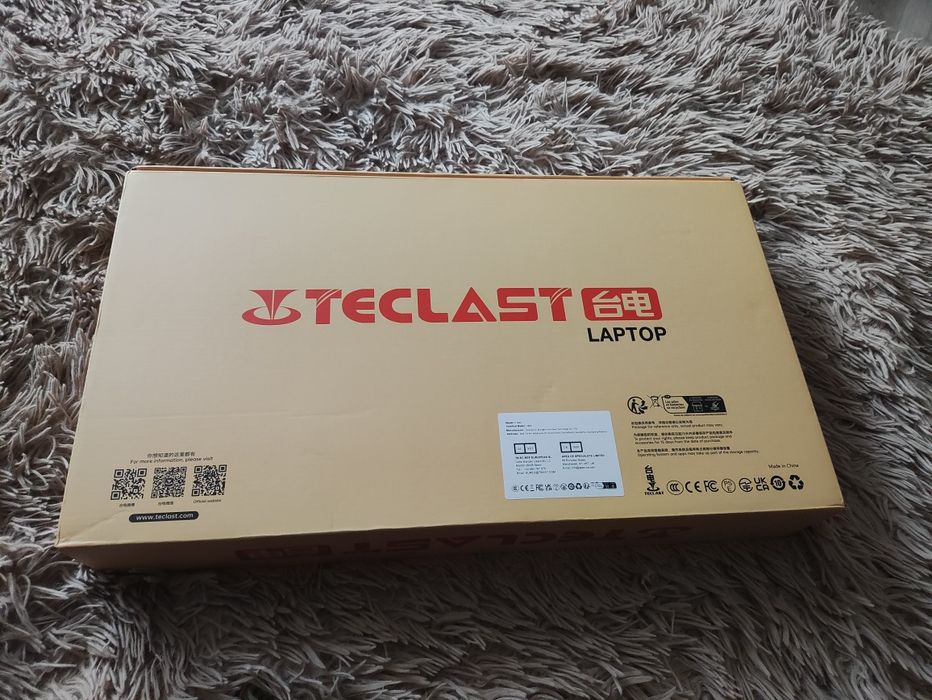 Laptop 15.6” Full HD – na Prezent, 16GB RAM, SSD 512GB, Windows 11