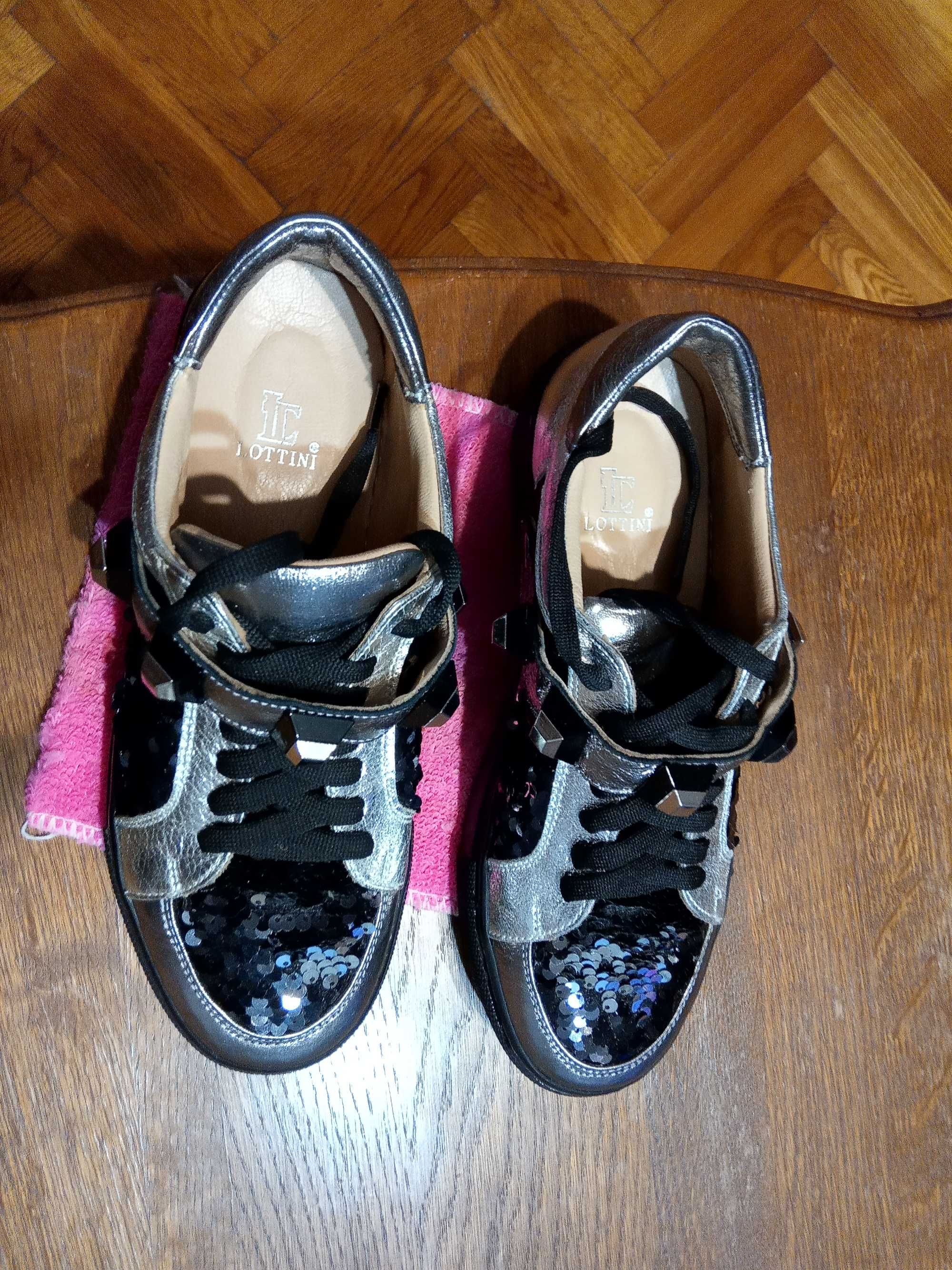 Кеды, ботинки Lottini женские с пайетками