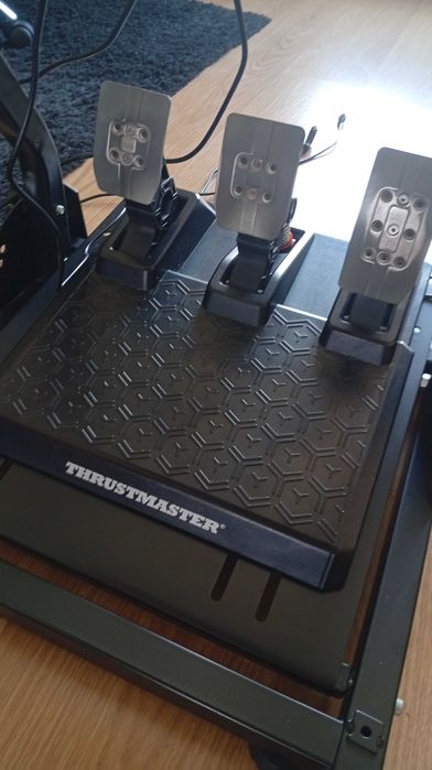 Volante Thrustmaster T150 pro com mods (ler)