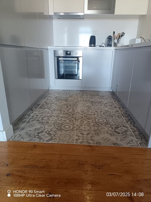 Serviços e reparações ao domicílio