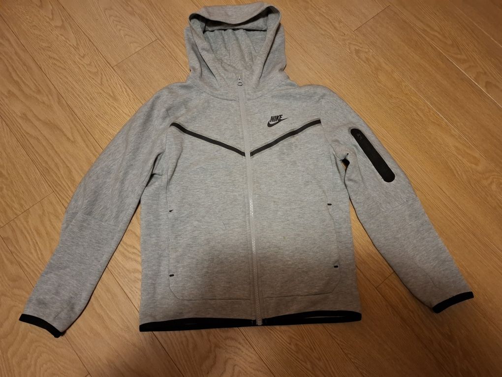 Bluza tech fleece Nike L junior 147-158cm