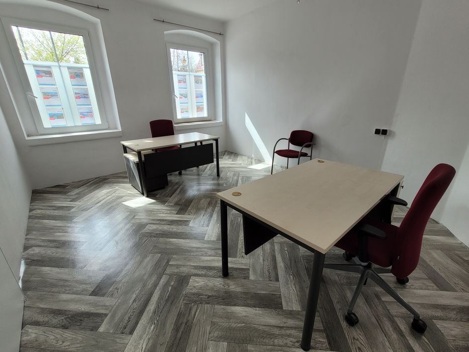 Lokal w centrum Cieplic
