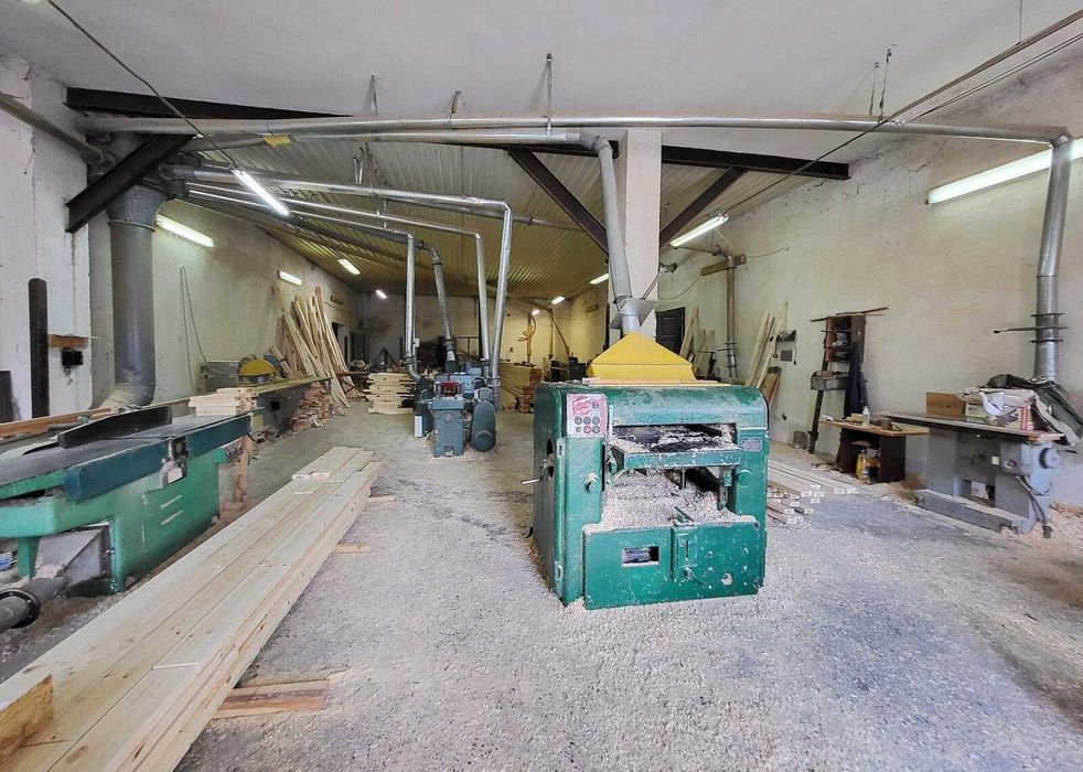 Продаж комерційного приміщення на вул. Будівельна