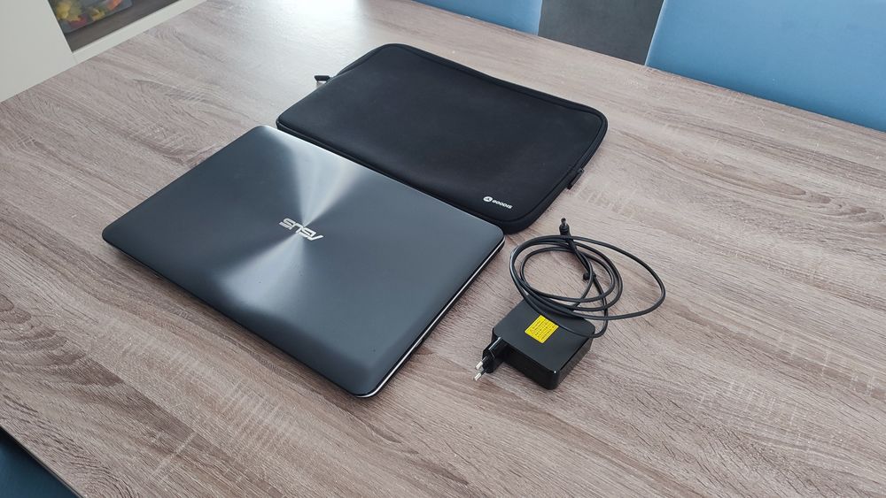 Vendo dois portáteis (ASUS + HP)