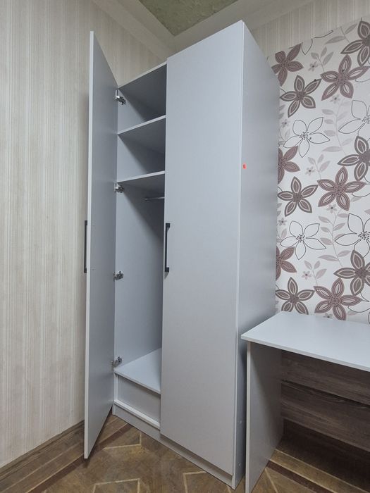 Двохдверна шафа за акційною ціною