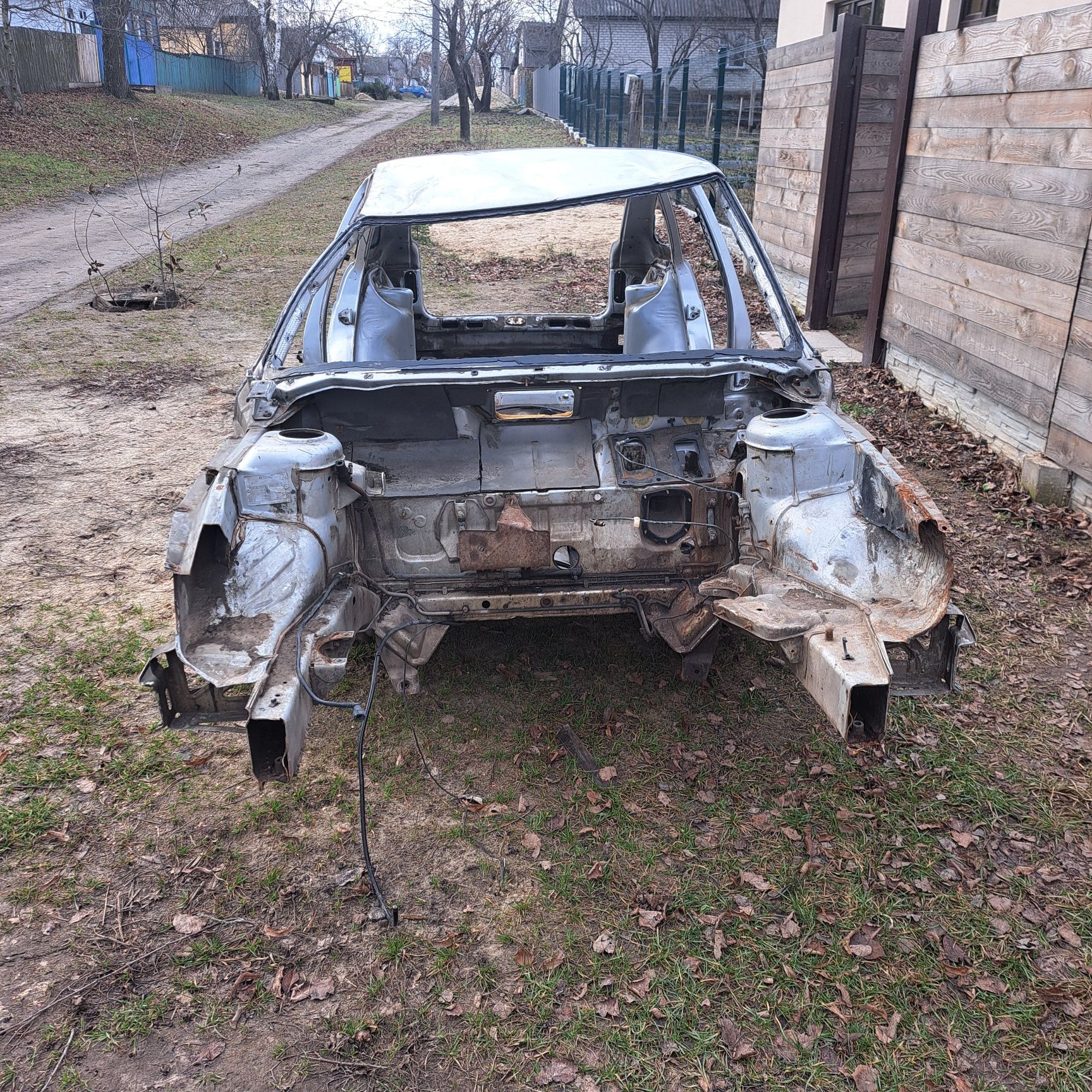 Кузов приора із документами