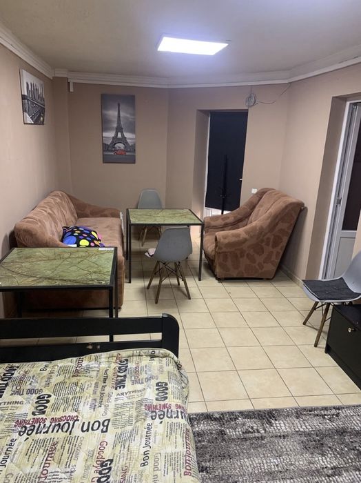 Оренда подобово квартири.