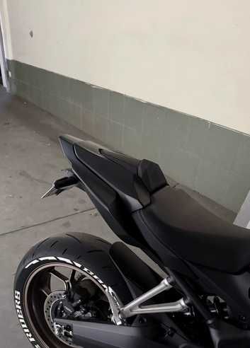 Capa Asssento HONDA CB650R / CBR650R