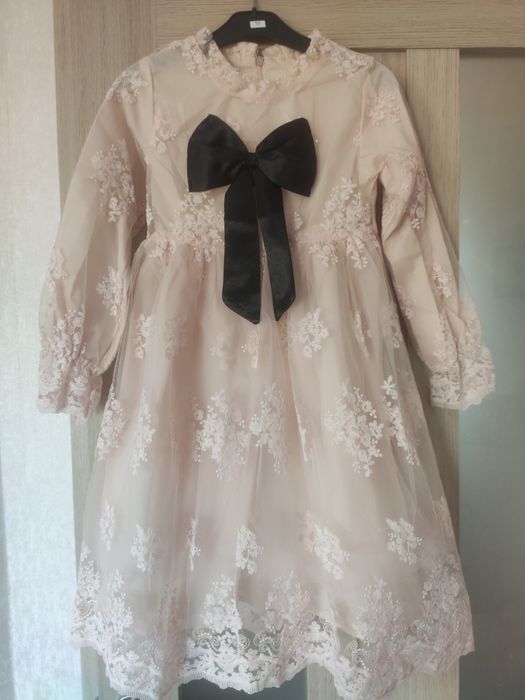 Нова сукня святкова сукня для дівчинки