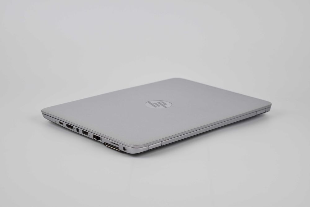 HP EliteBook 820 G3 i5-6200U 8/16гб ssd+hdd 256/512гб 12.5" Ноутбук
