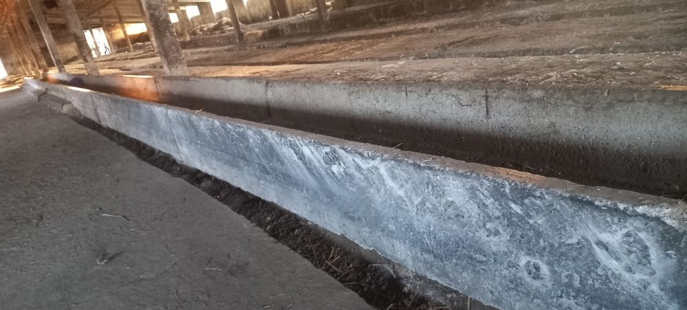 Панелі для теплотрас,плити,годівниці ВРХ