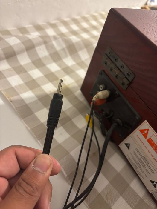 Toca disco vinil relíquia