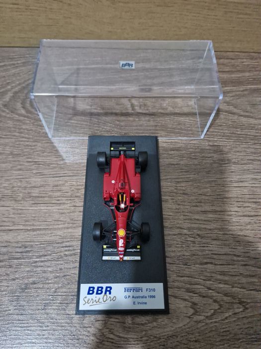 Miniatura marca BBR Série Oro Ferrari F1 escala 1/43.