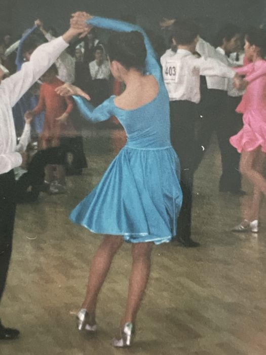 Сукня для бальних танців