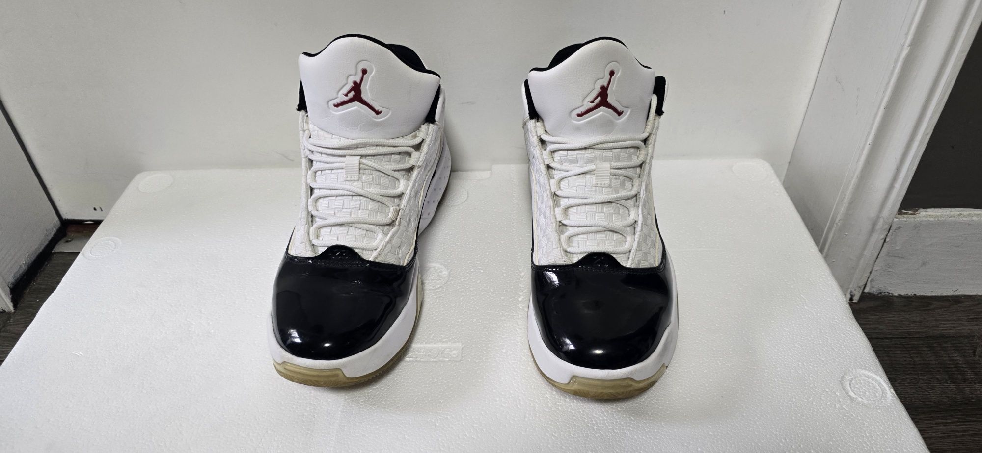 Jordan Max Aura 2