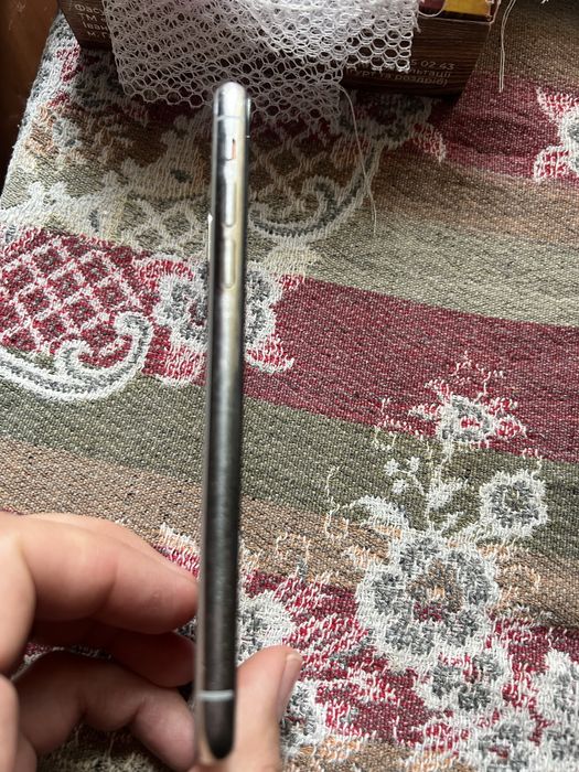 Iphone X 64 батарея 90%