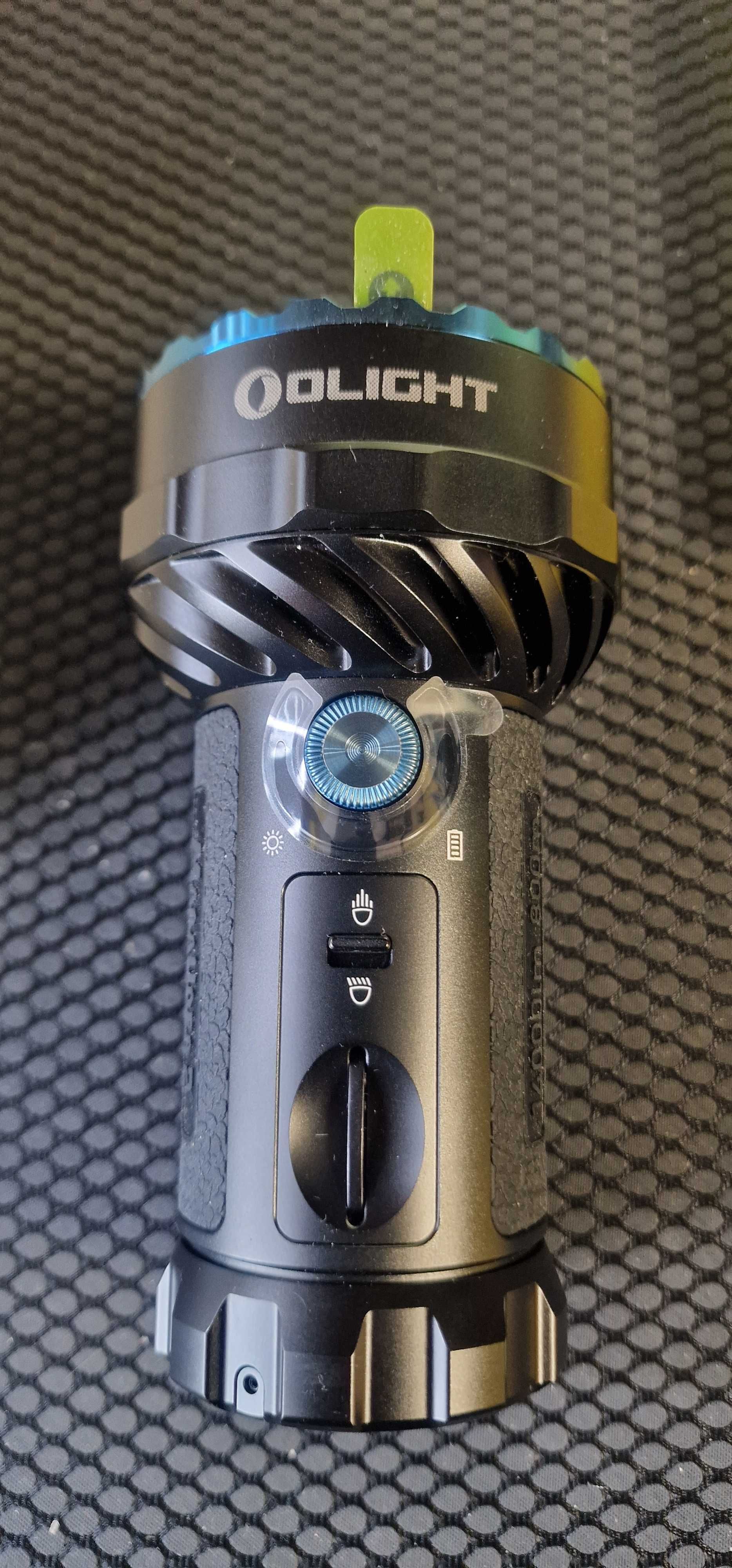 Latarka Olight Marauder 2 Cool White - 14000 lumenów, zasięg 800 m